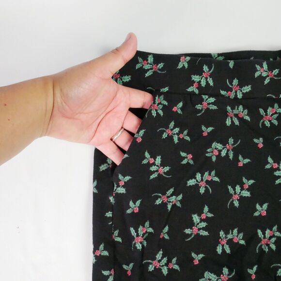 Torrid Size 3 Full Lenght Signature Waist Pokcet Legging Holly Ditsy Rich Black - Picture 4 of 11